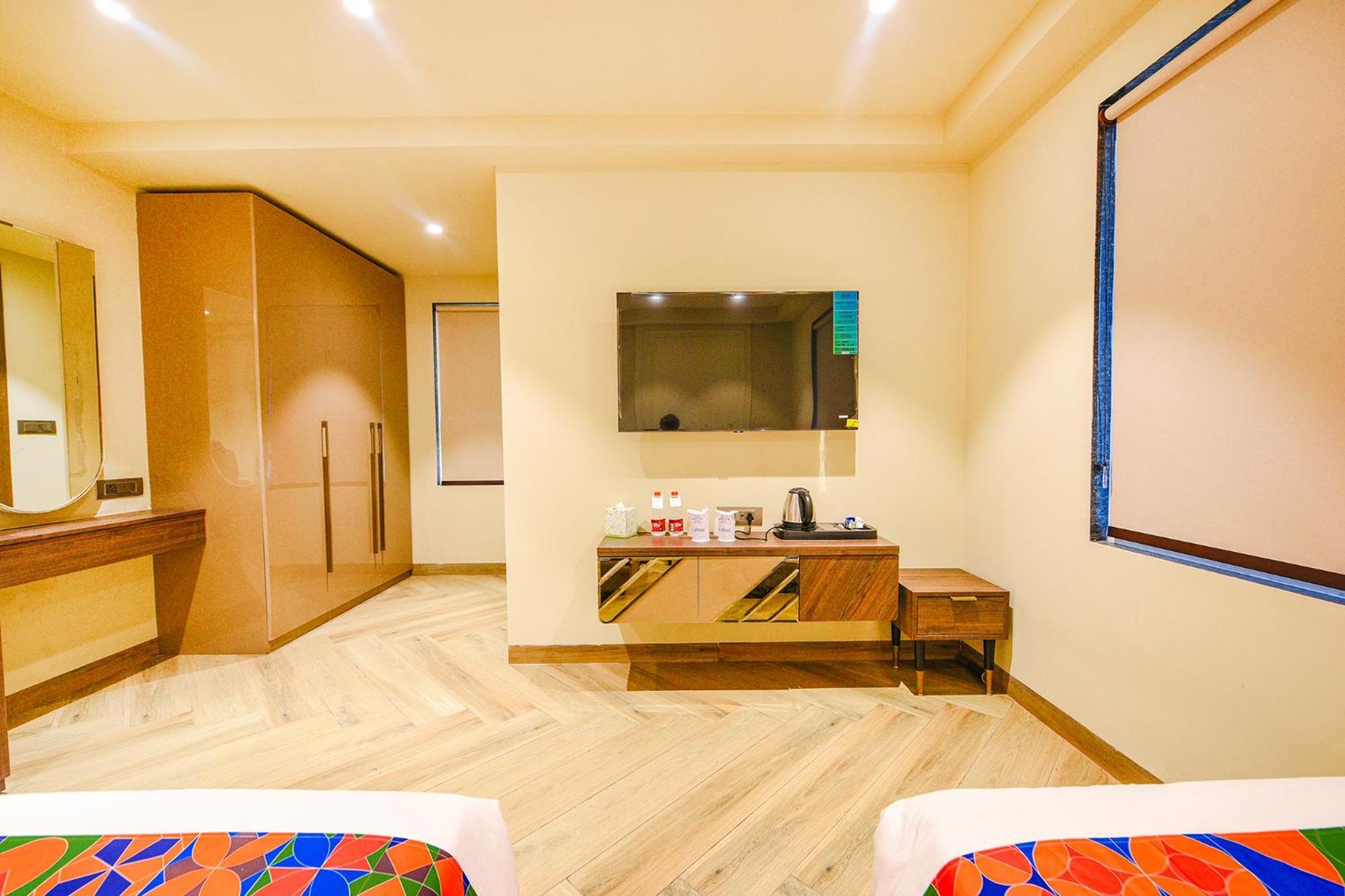 Fabhotel Prime Qotel Janakpuri Delhi  Exterior foto