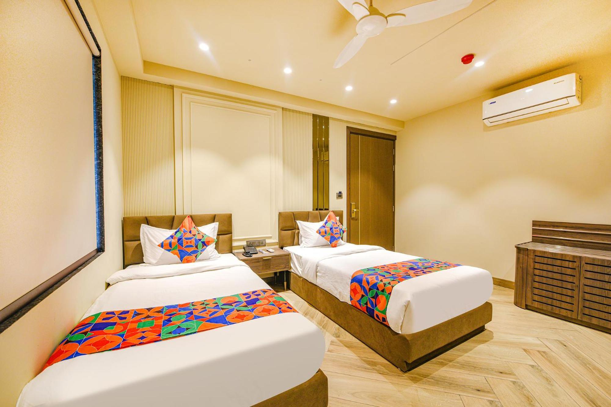 Fabhotel Prime Qotel Janakpuri Delhi  Exterior foto
