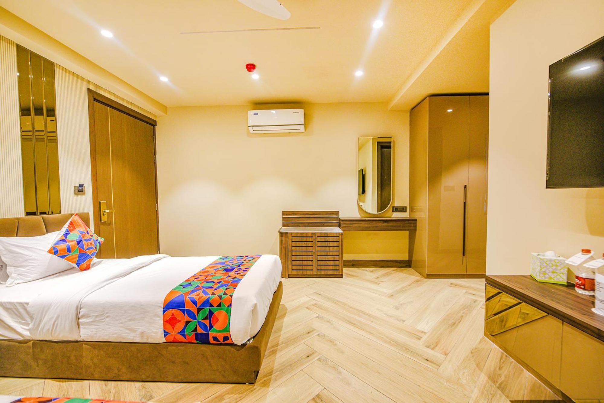 Fabhotel Prime Qotel Janakpuri Delhi  Exterior foto
